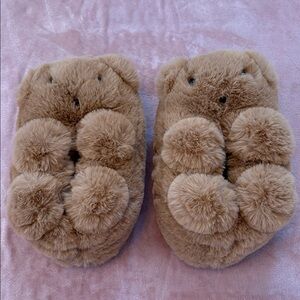 Skims teddy bear slippers